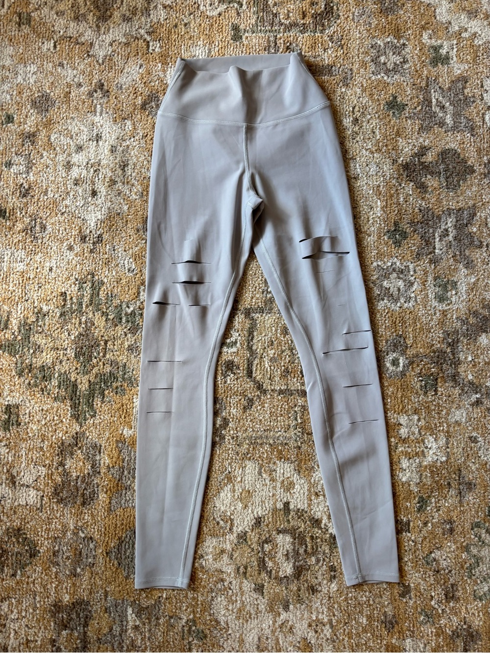 ALO Leggings